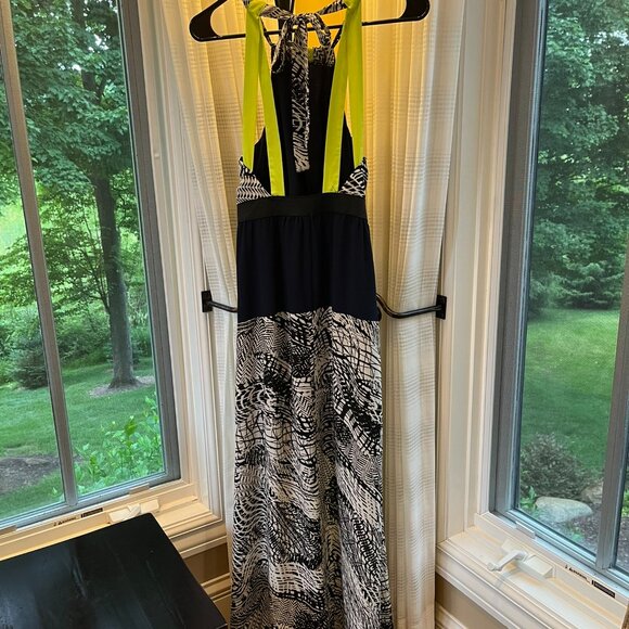 Maxi Dress - Picture 3 of 4